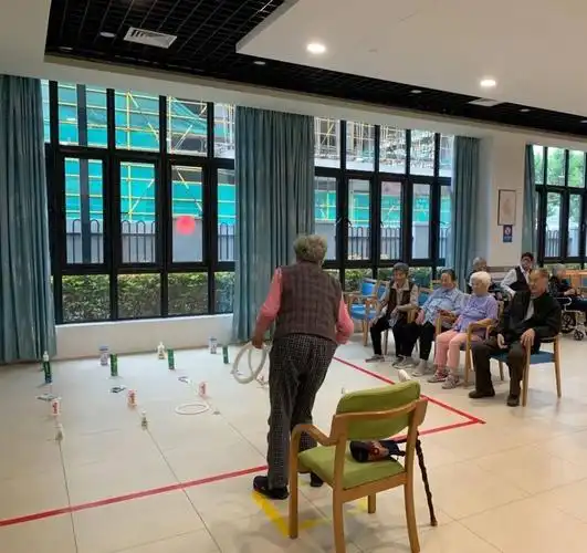 科室老年人"花样"娱乐活动(有图有视频),你一定想不到吧?