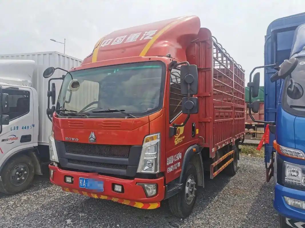 二手重汽蓝牌4.2米高栏.新到店.个体户,2019年上牌.康 - 抖音