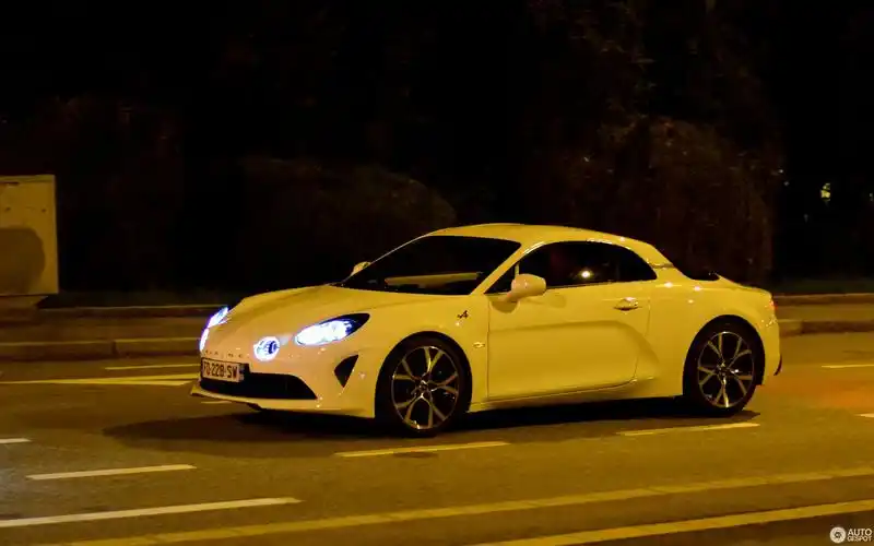 alpine a110 2017