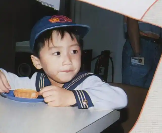 谢霆锋童年照爆出,撞脸关晓彤,"男生女相"对孩子有什么影响_手机搜狐