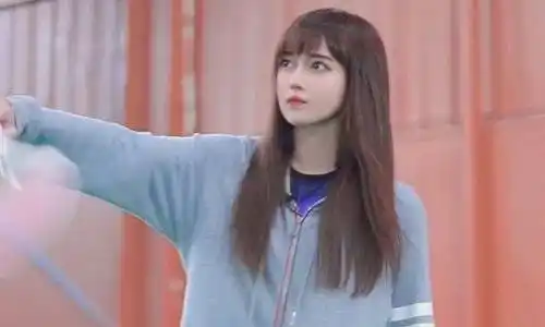 抖音网红侃萌个人资料是哪里人 她真的是国家一级运动员吗_羽毛球