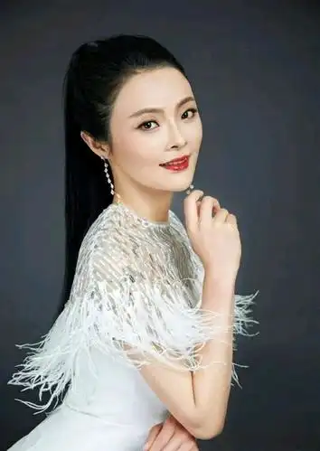 专访唐薇|她是最美"农民"女歌手,凭借实力和努力终获一席之地