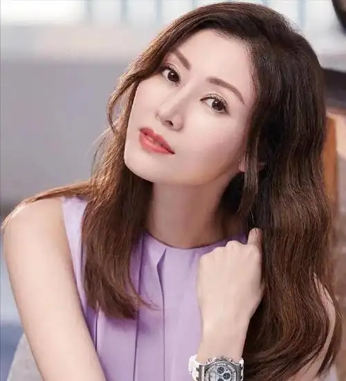 33年了,李嘉欣终于遭到了"反噬",宝咏琴,庄月明可以瞑目了