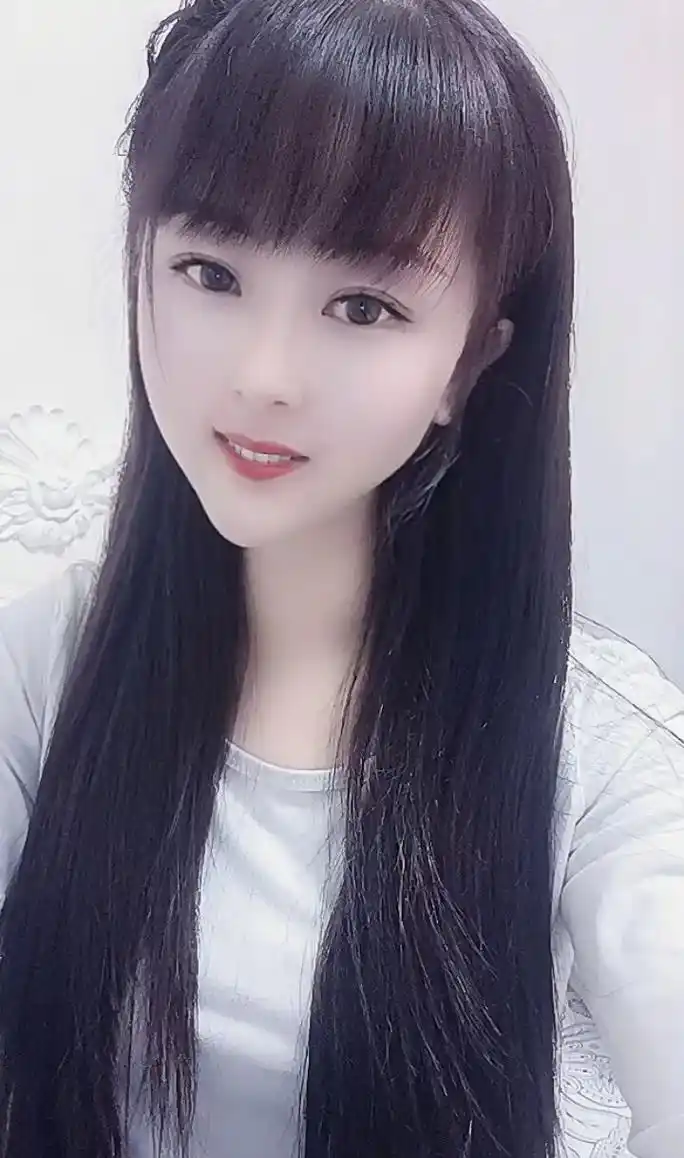 清纯美女#清纯美女图片 #长发飘飘的小姐姐  - 抖音