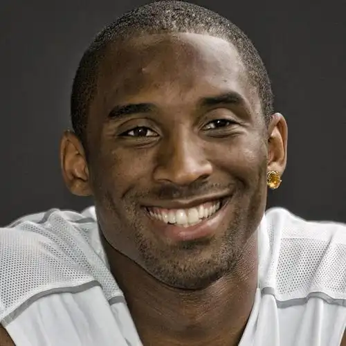 飞天遁地的小飞侠来啦,科比去世一周年,曼巴精神永存 - nba头像壁纸馆