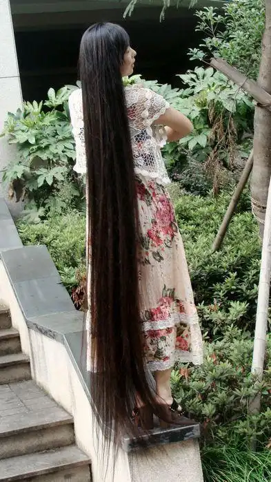 蕾蕾周末在家拍了一组照片发来大家欣赏 - [中国长发网]