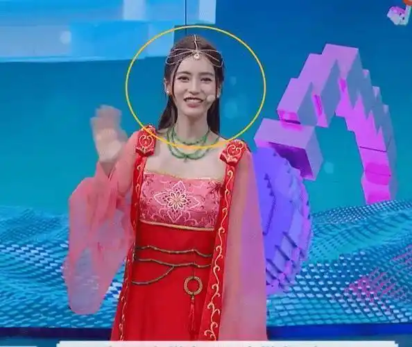 the9走后蔡徐坤登场,看清同台嘉宾我追了_baby_杨颖_节目