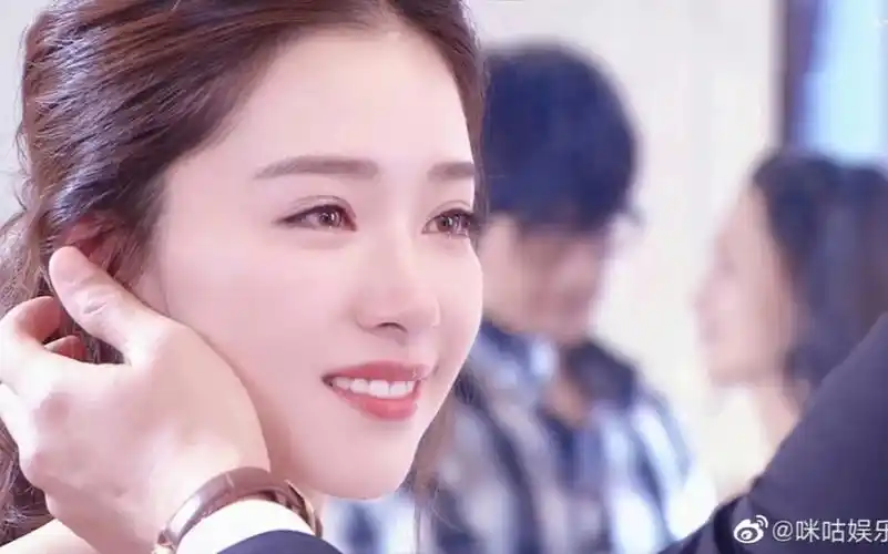 阚清子重回叶琳时期,一整个让我们梦回《璀璨人生》!