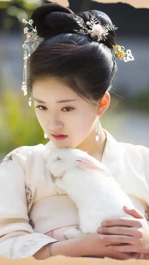 赵露思,从网红到备受瞩目的女演员,她凭什么?_演技_古装_观众