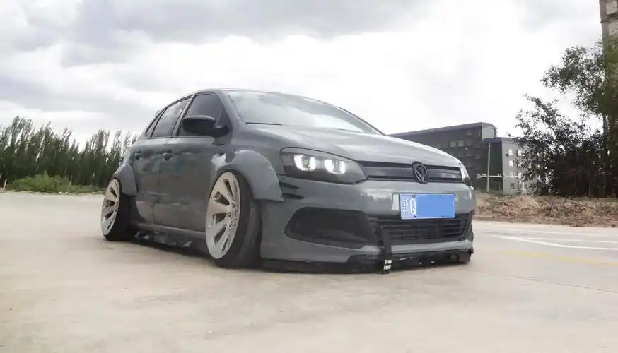 "买菜车"也可以有小钢炮的范,新疆车友大众polo改装案例!