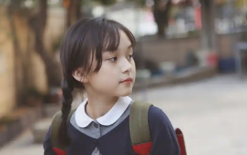 "小芈月"长大了!11岁的刘楚恬近照曝光,原来都已经上五年级了