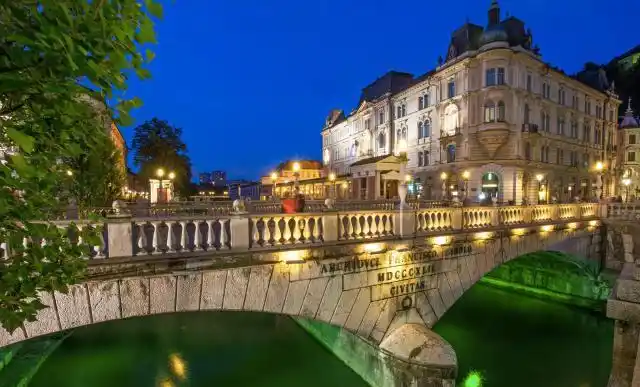 斯拉夫国家中的唯一富国人均gdp为乌克兰十倍其经验无法借鉴