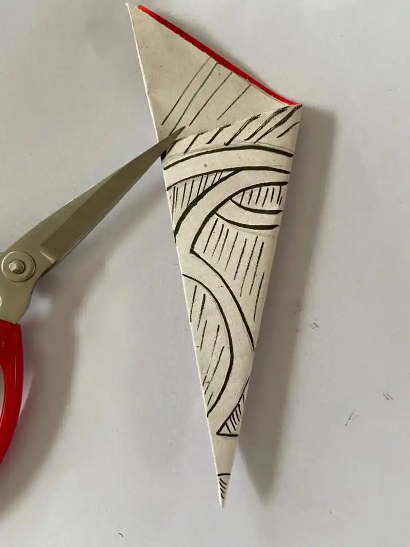 八折剪纸 - 浮生绘梦 - 抖音