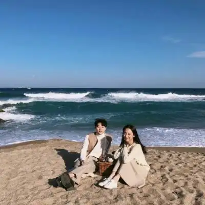 最新微信情侣专用头像双人一人一张 如果你太累及时告别也无罪