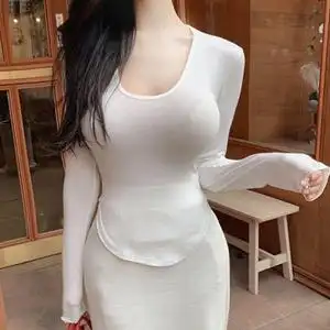 大胸显瘦上衣弧形下摆t恤女夏季拽姐穿搭sexy衣服显胸大蹦迪性感