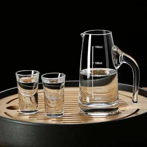 加厚玻璃白酒分酒器套装家用上档次白酒杯具醒酒器批发饭店