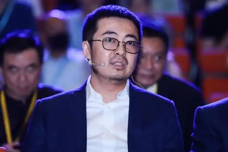 阿里缺血押上37岁的蒋凡