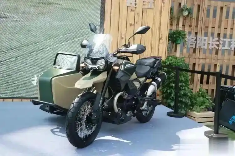 长江v750边三轮正式上市,售价68888元起