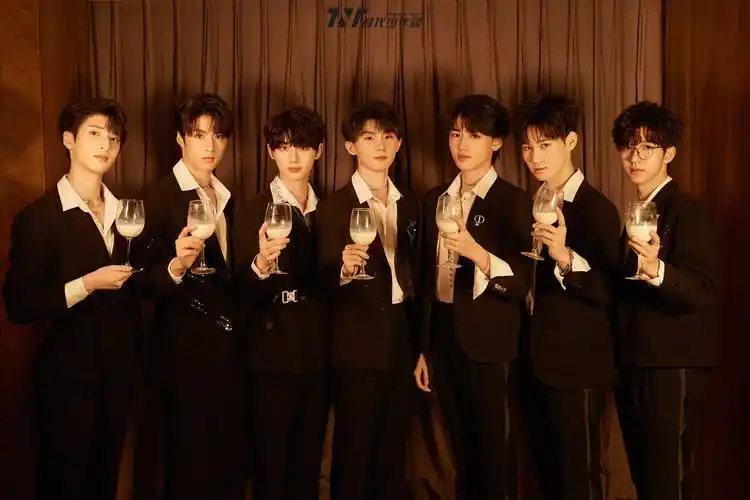 江苏五龙——tnt时代少年团《朱雀》舞台首秀炸裂,看弟弟们如何完美