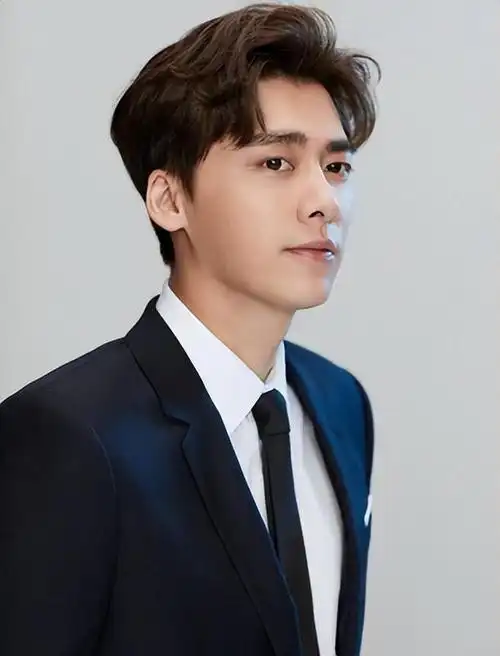 李易峰:嫖娼后消失的这八个月过的依旧很好,粉丝的行为让人下头|杨幂