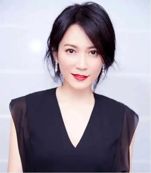 "普通"演员俞飞鸿