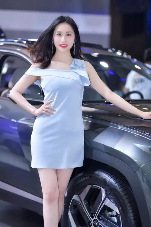 靓丽车模五一广州佛山东莞车展