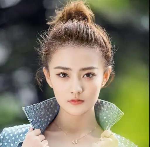 徐璐乔任梁在一起过吗(徐璐微博澄清和乔任梁关系)(14)