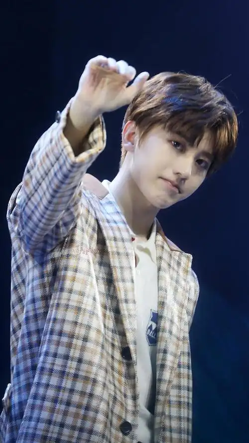 蔡徐坤个人巡演南京站正式官宣,时间地点已确定