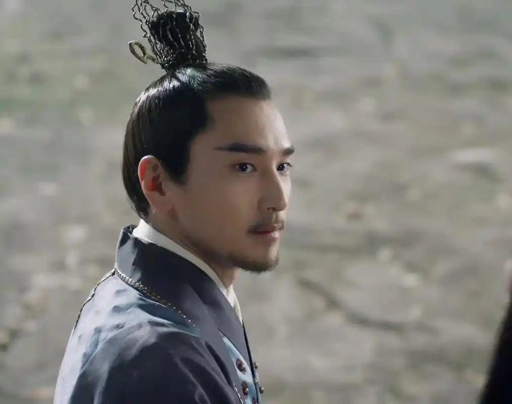 《三生三世十里桃花》墨渊喜欢白浅吗?为啥师徒俩名字是一对