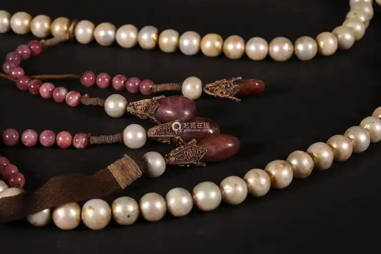 6868lot006568清代东珠朝珠