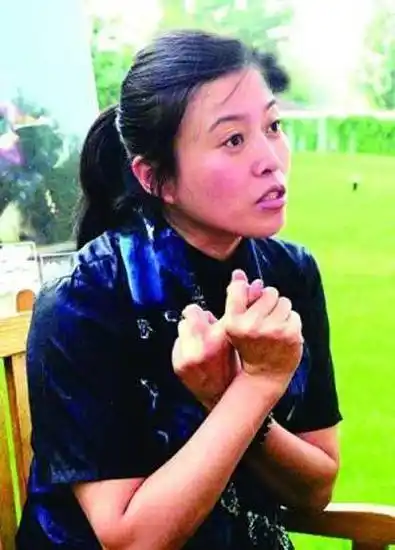 原创1987年丁嘉丽临盆前丈夫来电我和别人好上了就是要报复你