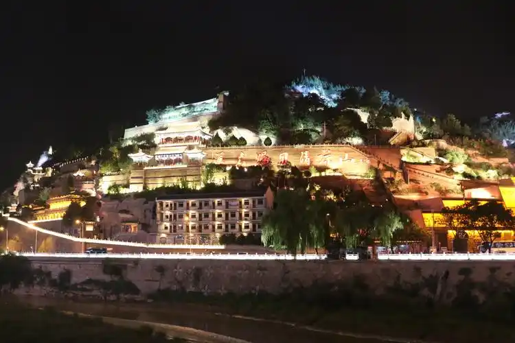 【携程攻略】延安清凉山适合情侣出游旅游吗,清凉山情侣出游景点推荐