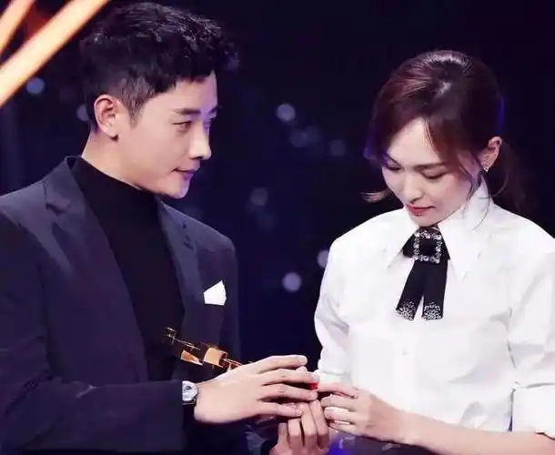 罗晋,媳妇是拍戏拍来的,结婚四年宠成宝,表示余生定然不会辜负