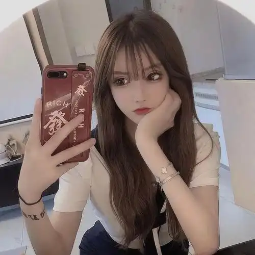 时尚气质美女头像大全(漂亮的网图头像 女生)