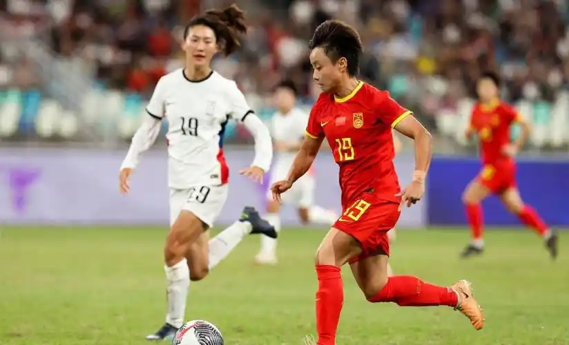 杯上,当时的主教练是高红,那批国少的主要球员有沈梦雨,张琳艳,金菁