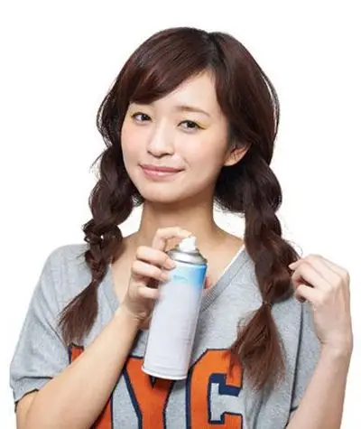 发型脸型设计编小辫 披头发辫子发型