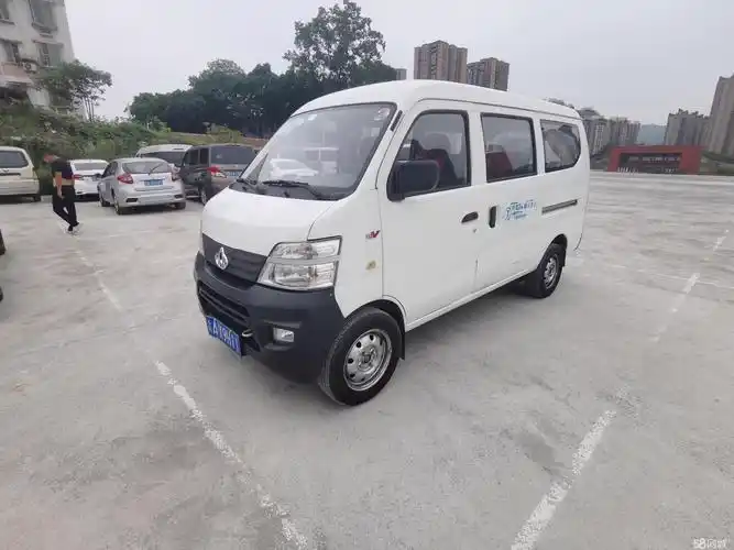 0l基本型jl466q9 重庆二手长安长安之星2 白