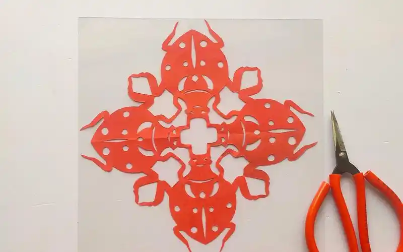 《七星瓢虫》手工剪纸窗花春节节日_哔哩哔哩_bilibili