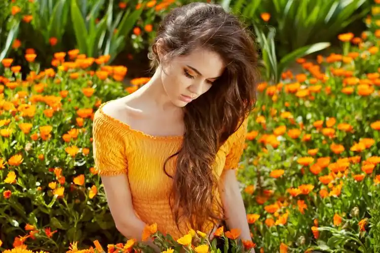 花丛中的美女4k图片,4k高清美女图片,娟娟壁纸