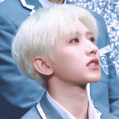 蔡徐坤开枪动图 - 堆糖,美图壁纸兴趣社区