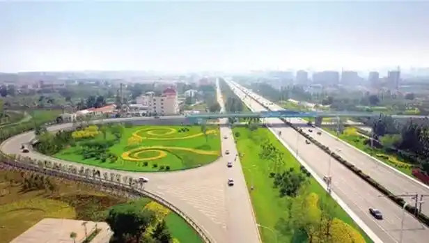 机场高速路四通八达