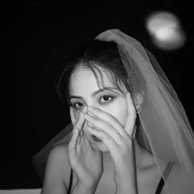 女生头纱头像你是人间烟火不自知我在俗世仰望应如是