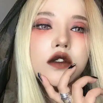 2021最火女生头像霸气再遇见记得给我买束花