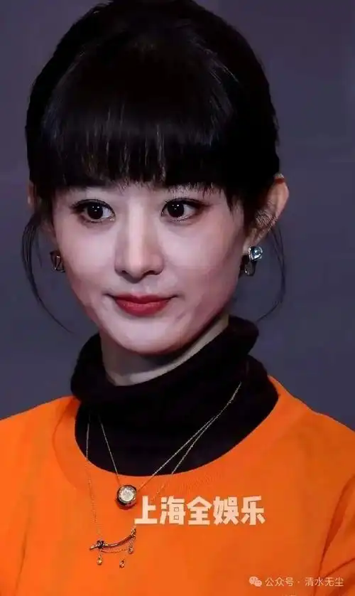 这个是赵丽颖吗?像一个大妈了,皱纹满脸,更可怕的是面相都变了