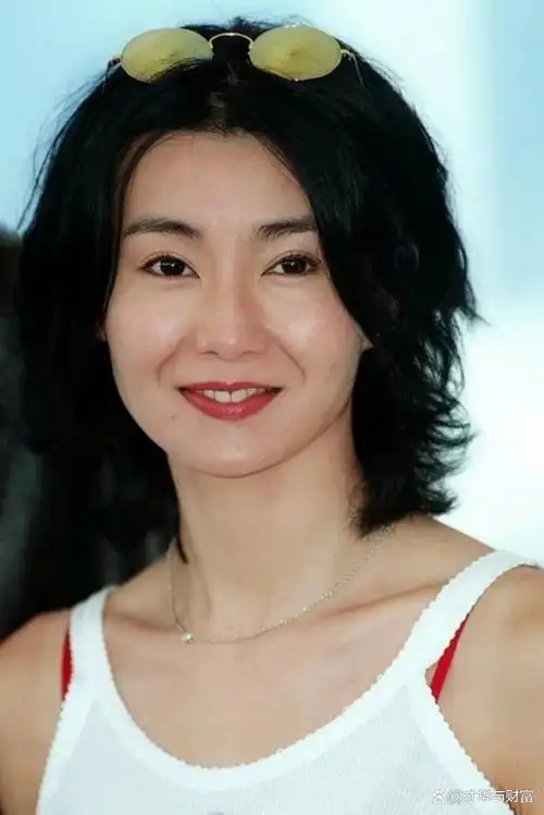 张曼玉年轻时有多美