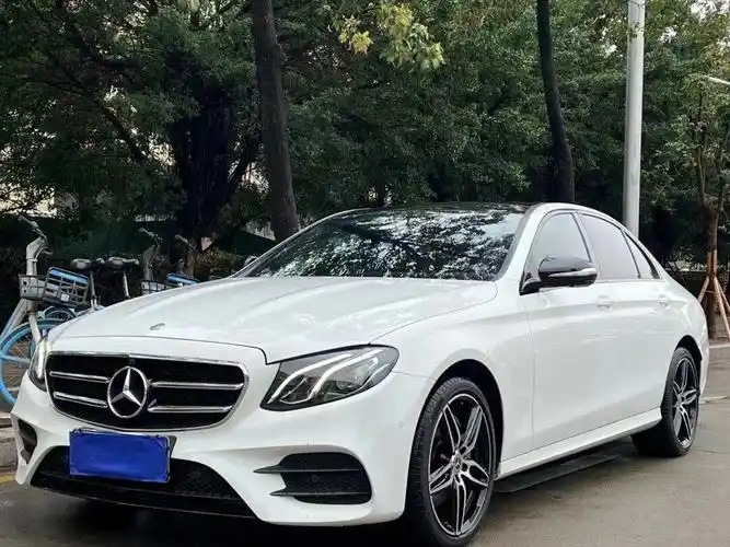 奔驰e300 运动型 08 2017年10月/5万多公里/一手极品 90236_奔驰e