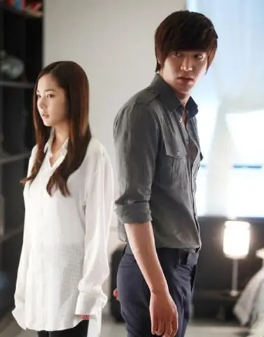 韩剧城市猎人李润成是什么发型