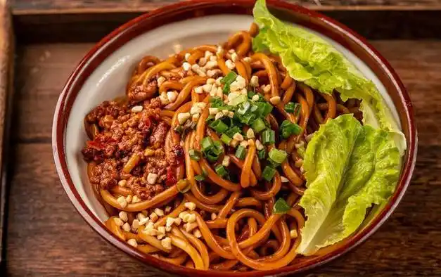 美食来袭中国十大特色小吃推荐有你家乡的嘛