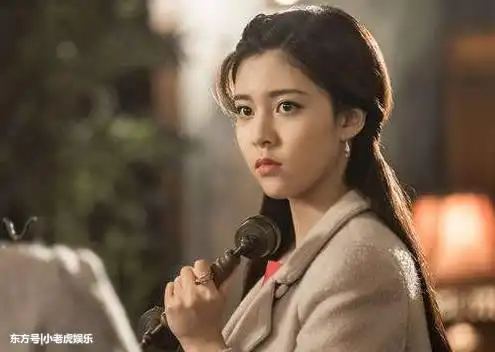 她16岁就被星探发掘,出演《恋爱先生》一炮而红