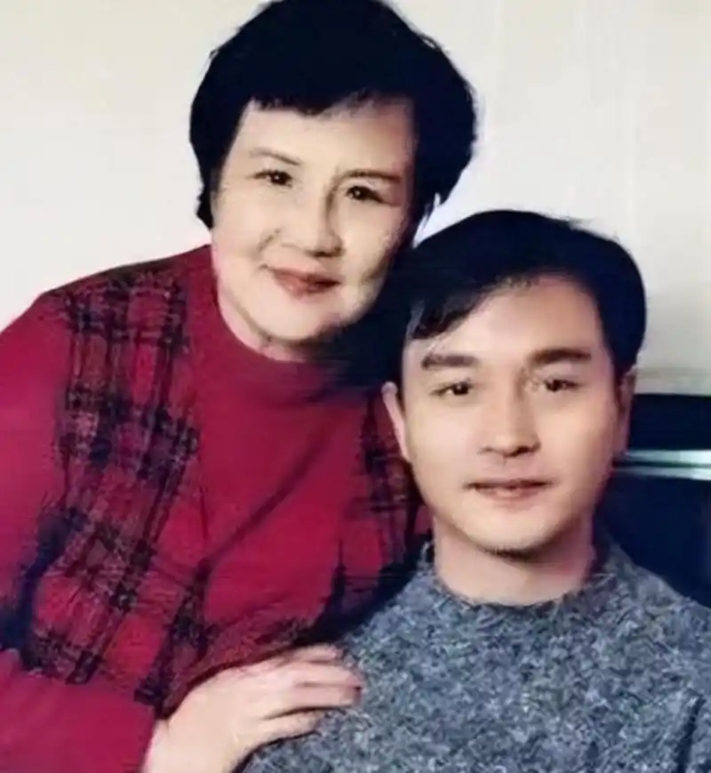 12月28日,有媒体报道国家京剧院著名程派青衣名家张曼玲,于12月27日在